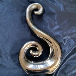 Swirl, “S”, decoration/accent.